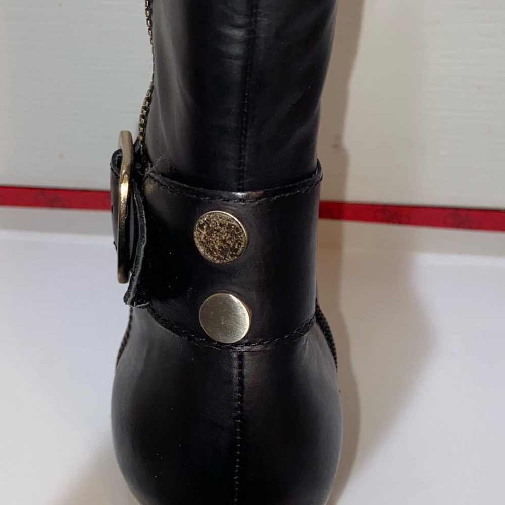 Guess by Marciano Black Leather Boots-$90 - Picture 7 of 9